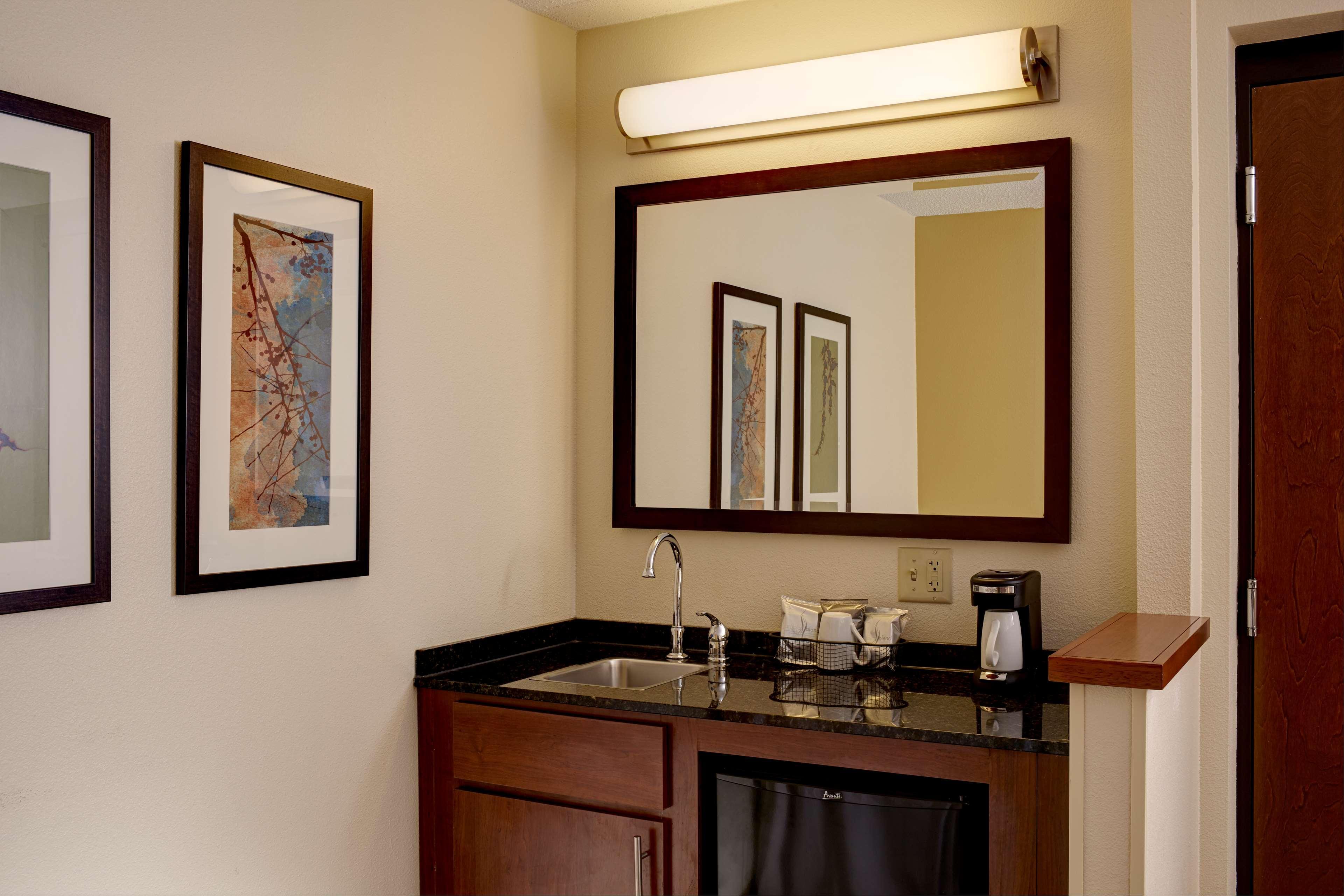 Hyatt Place Richmond Chester Woodvale Exterior photo