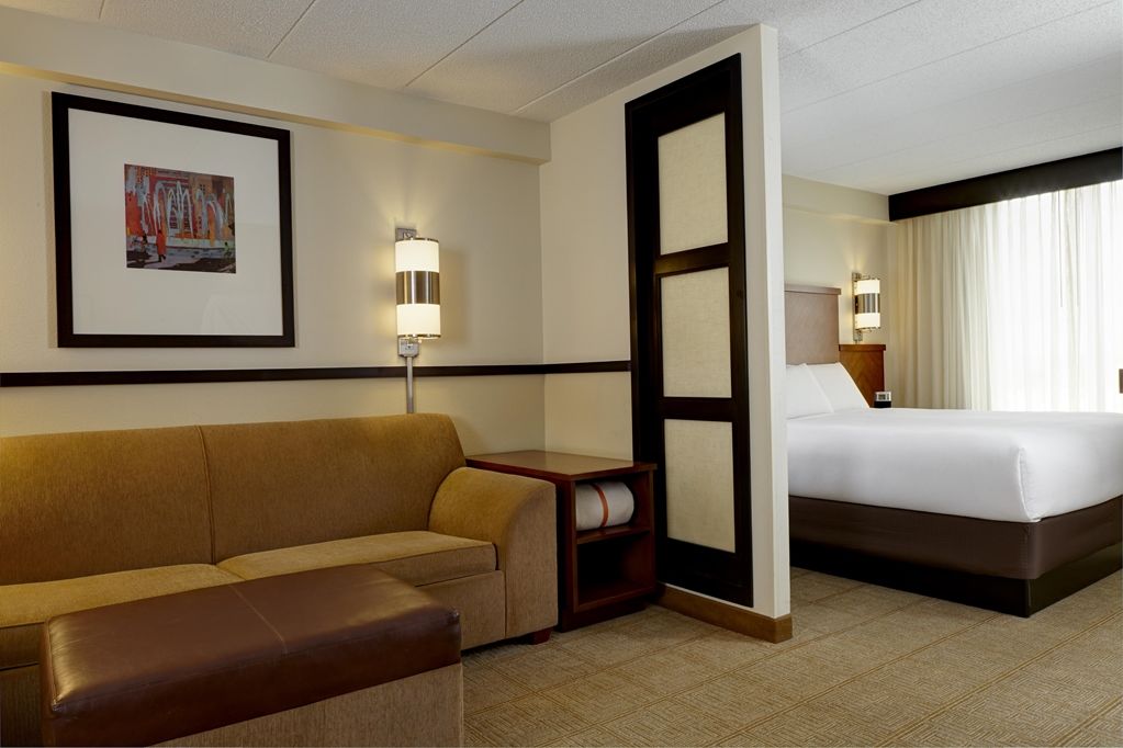 Hyatt Place Richmond Chester Woodvale Room photo
